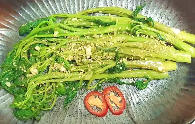 인삼-맛-두릅-맛-소고기-맛이-나는-쫄깃한-삼나물-무침
